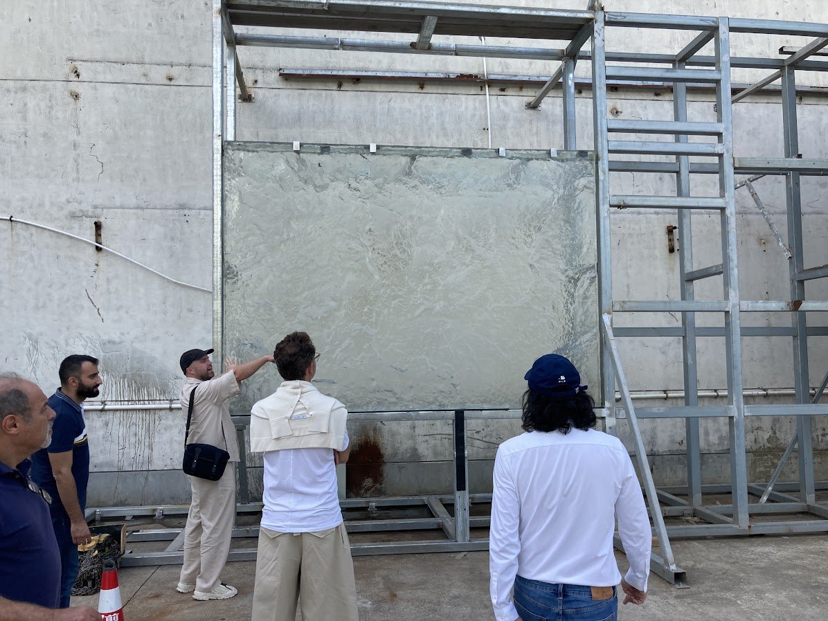Study and verification of the type of glazing on site. foto van der heide